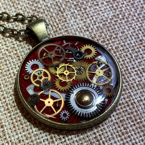 Vintage Gears Steampunk round Necklace 24” Chain New One of a kind - Picture 2 of 7